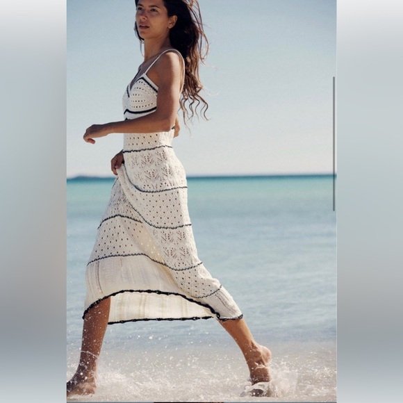 Zara Long Knit Dress - Picture 4 of 10